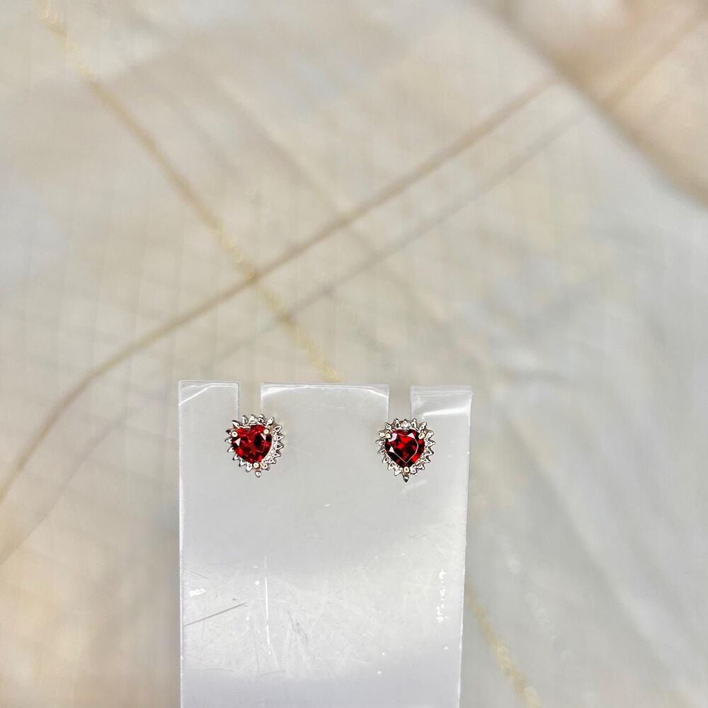 14K Gold Ruby Stud Earrings. Vintage Red Heart Earrings, Vintage Estate Jewelry